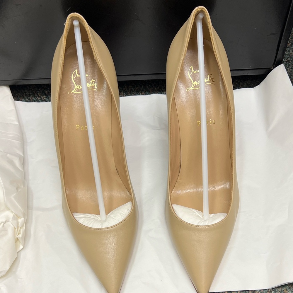 Christian Louboutin Kate 85 Nude Nappa Pumps Size 41 BNIB